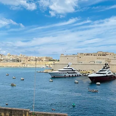 Stylish Apartment in Senglea-Perfect Malta Getaway * Senglea